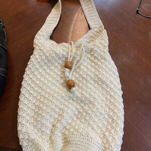 Vintage Ivory Crochet Shoulder Handbag Tote Purse Wood Bead Drawstrings Boho
